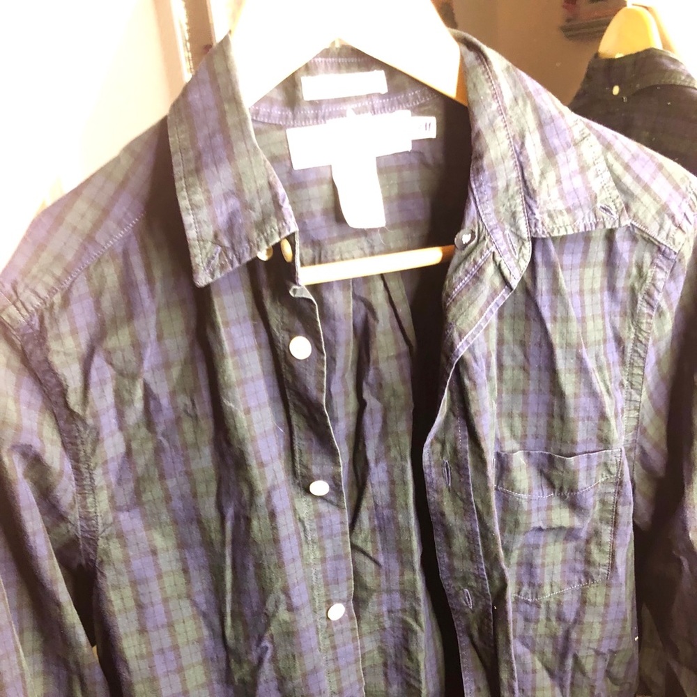 Button up - Picture 2 of 2